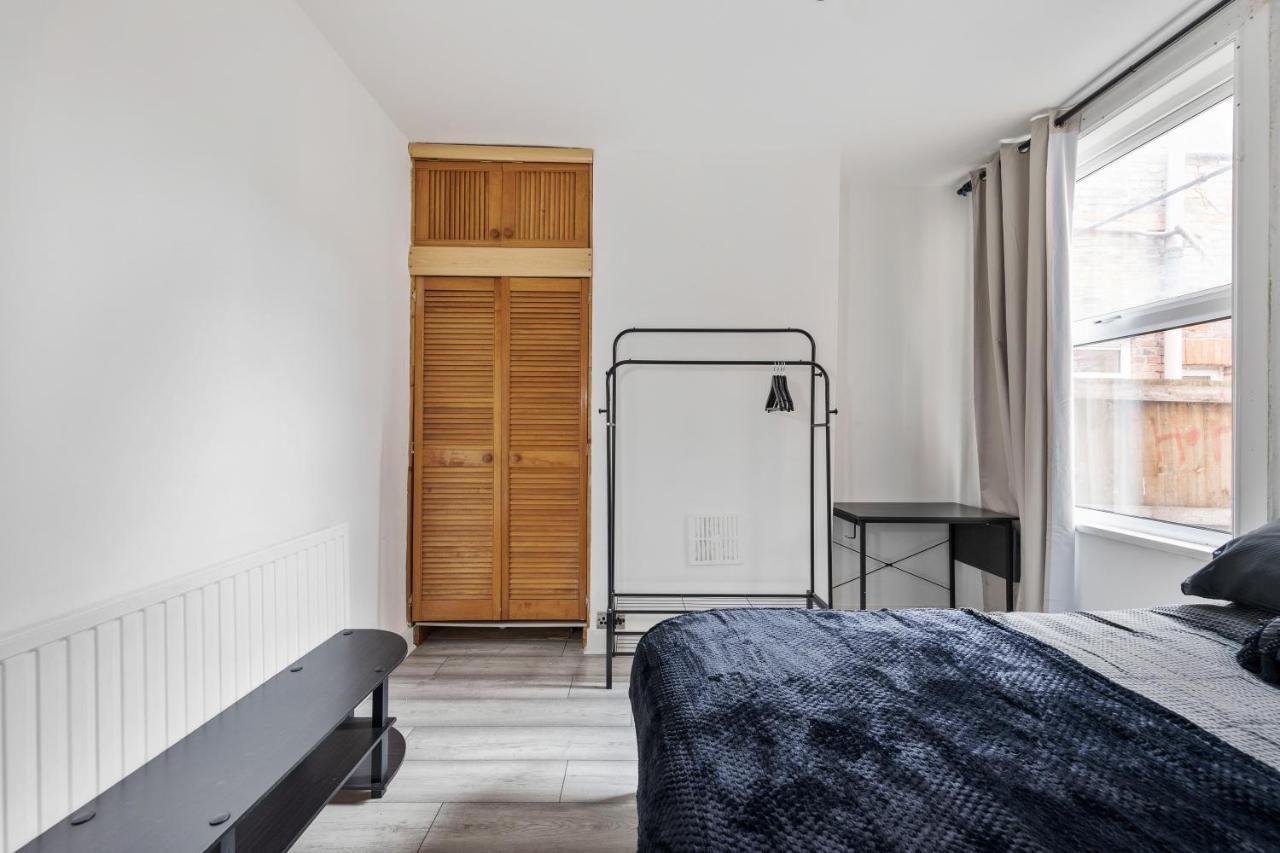 Apartamento Beautifully Modern 2-bed W/garden *